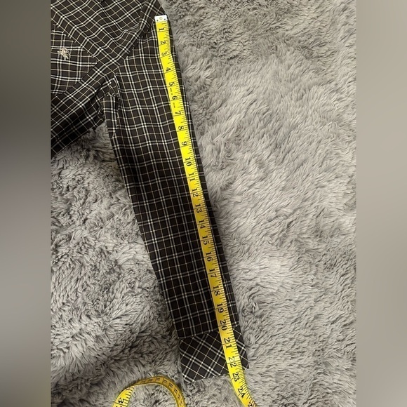 BURBERRY 💯 cotton plaid longsleeve - Picture 9 of 13